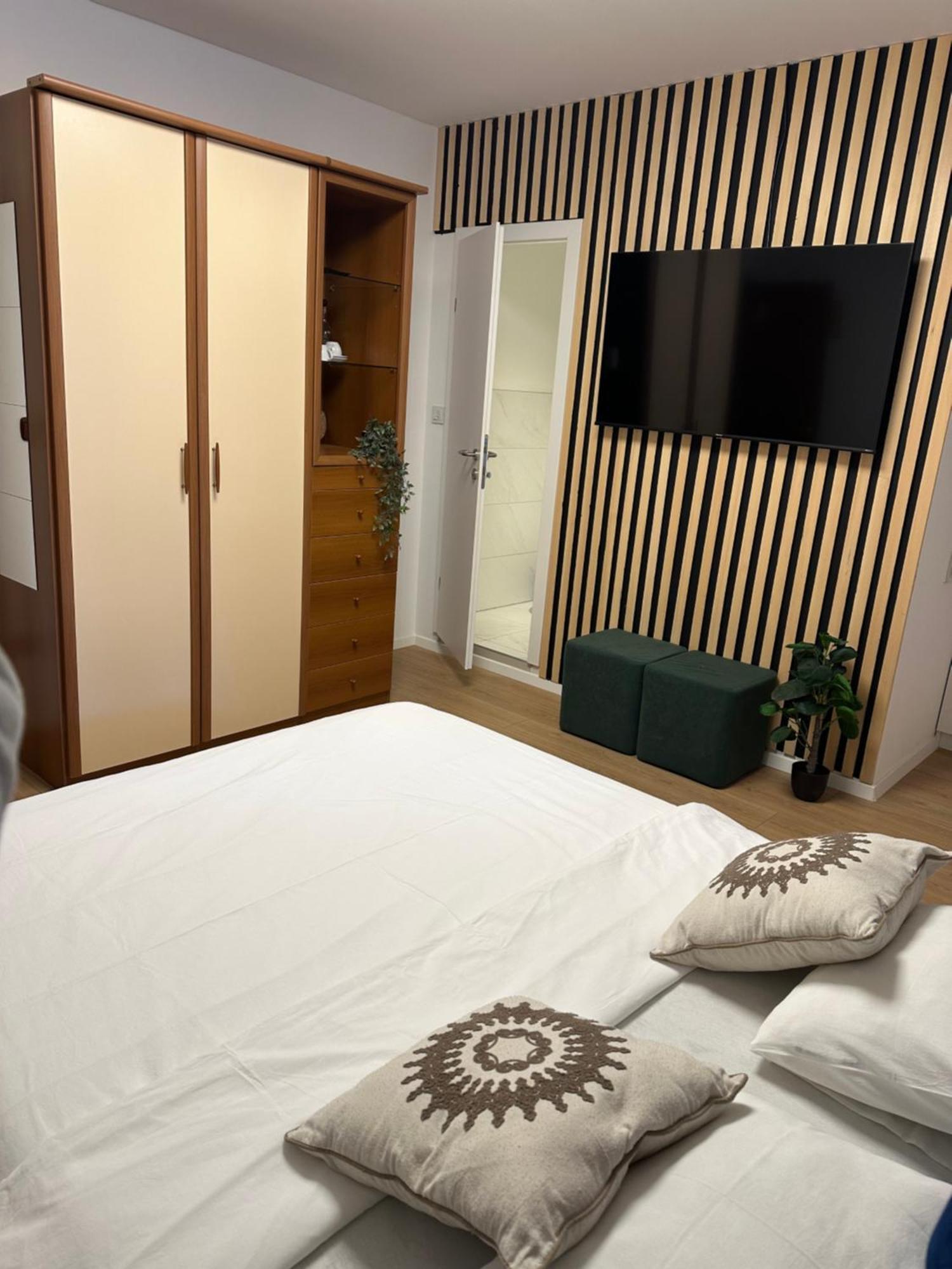 Luxury Old Town Rab Studio Apartments Rab Town Ngoại thất bức ảnh