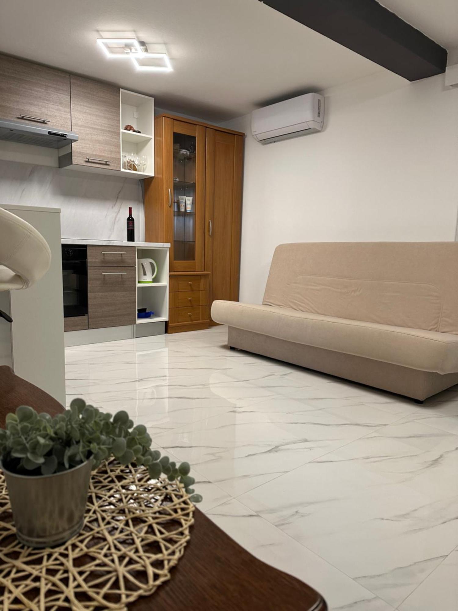Luxury Old Town Rab Studio Apartments Rab Town Ngoại thất bức ảnh