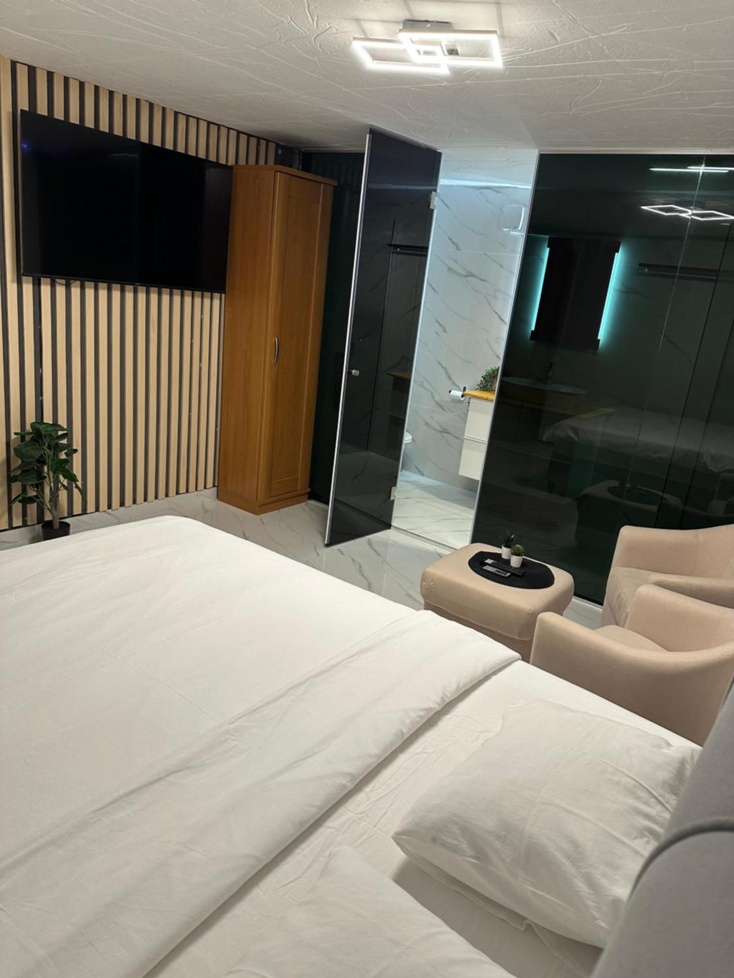 Luxury Old Town Rab Studio Apartments Rab Town Ngoại thất bức ảnh